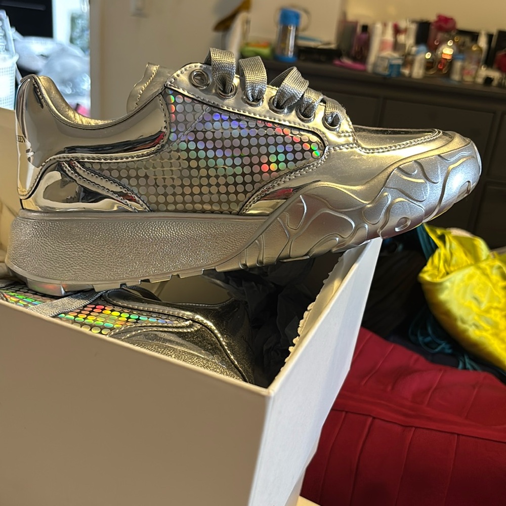 Alexander Mcqueen sneakers